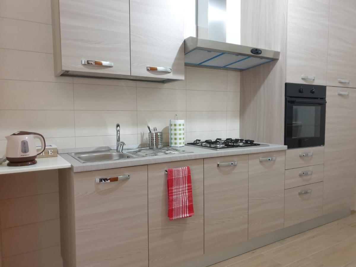 Trilocale Lido Di Roma Apartman Lido di Ostia Kültér fotó