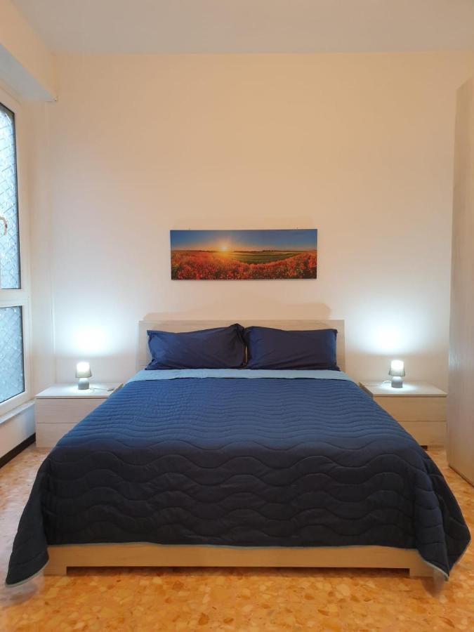 Trilocale Lido Di Roma Apartman Lido di Ostia Kültér fotó