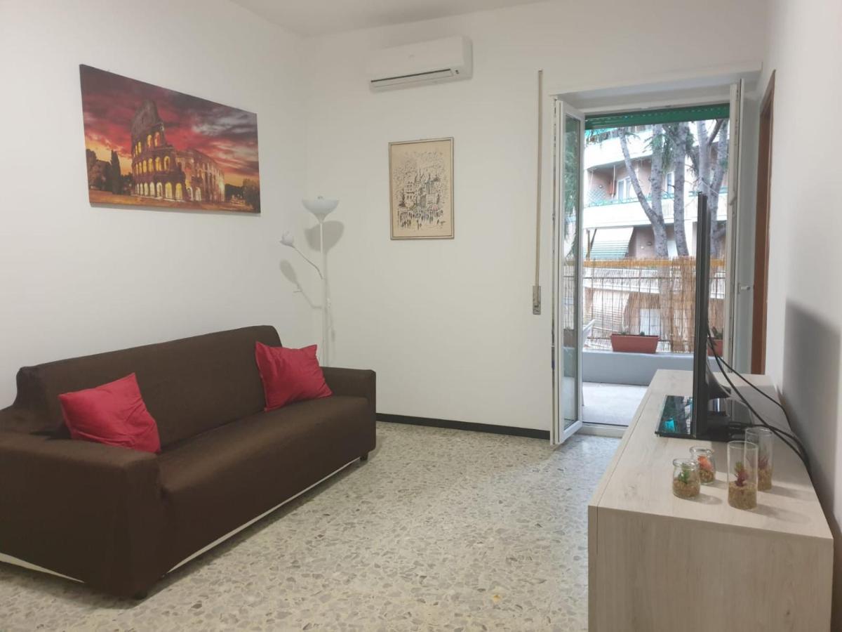 Trilocale Lido Di Roma Apartman Lido di Ostia Kültér fotó