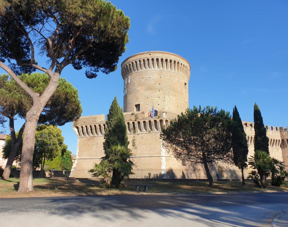 Trilocale Lido Di Roma Apartman Lido di Ostia Kültér fotó