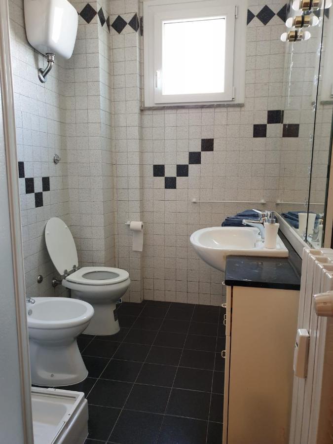 Trilocale Lido Di Roma Apartman Lido di Ostia Kültér fotó